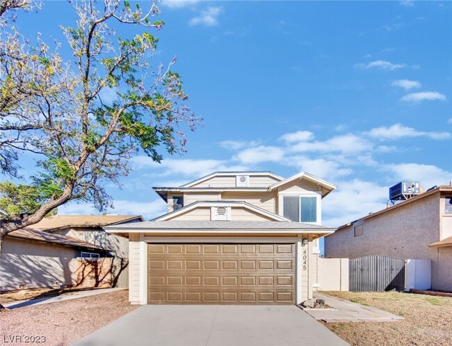 Building Photo - 4045 N Overbrook Dr