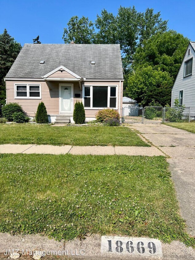 3 br, 2 bath House 18669 Denby House Rental in Redford Charter