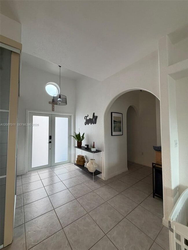 Building Photo - 16104 SW 55th Terrace