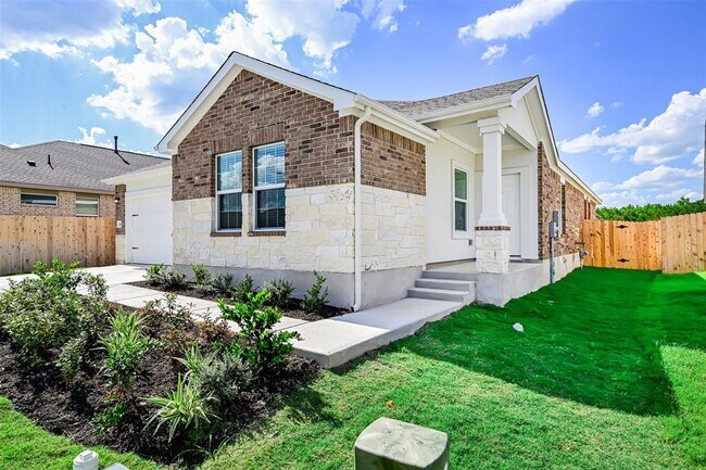 Building Photo - 2244 Devine Lake Bnd