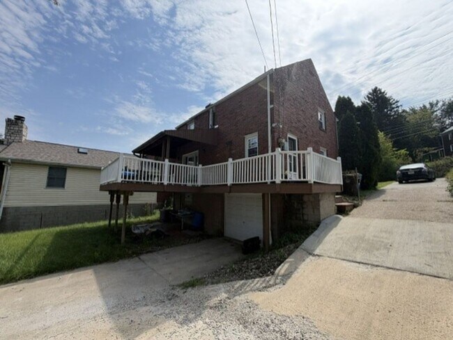 Foto del edificio - 5332 Baptist Rd