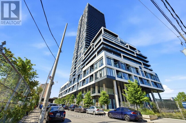Building Photo - 5 Defries St