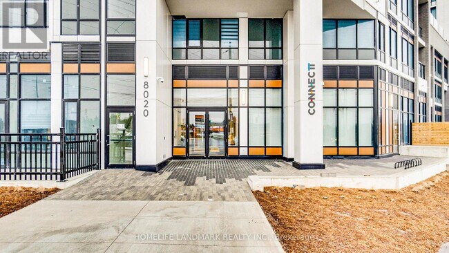 Photo du bâtiment - 8020 Derry Rd