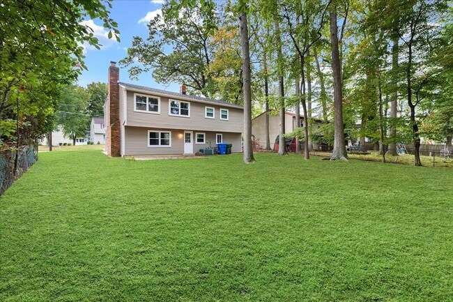 Building Photo - 57 Greenvale Rd