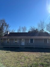 Building Photo - 6918 Sandy Cove Dr