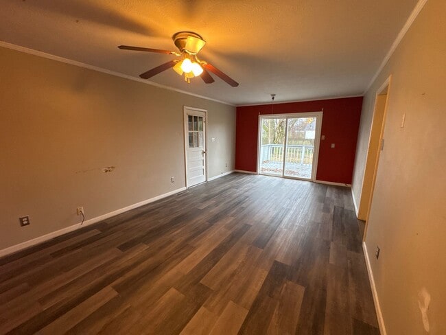 Building Photo - Home in Heath