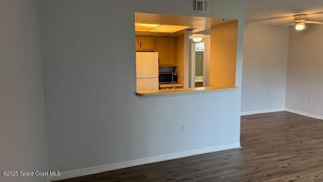 Foto del edificio - 2805 Rhonda Ln