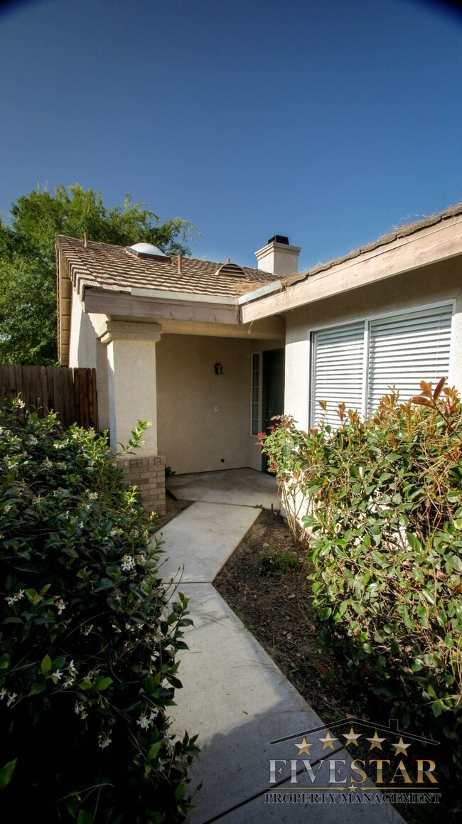 Building Photo - 7413 Stone Breakers Ave
