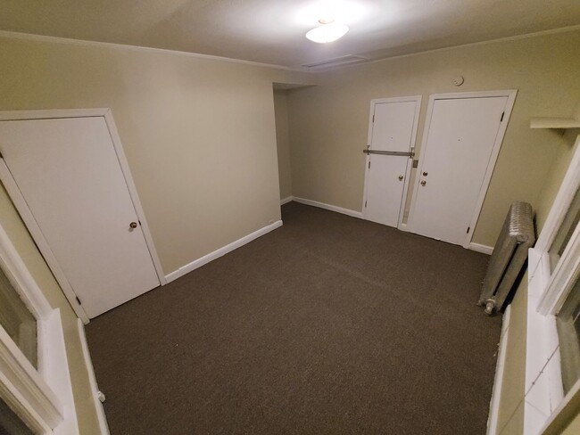 Building Photo - 36 Brooklawn Ave