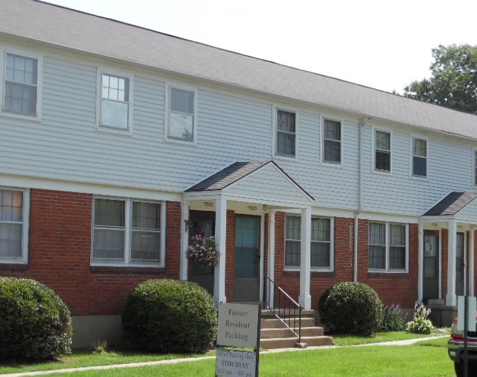 Lone Oak Villas Apartments in Paducah, KY