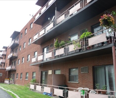 Primary Photo - Niagara Place