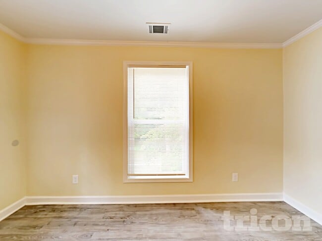 Building Photo - 7317 Bluff Wood Cove