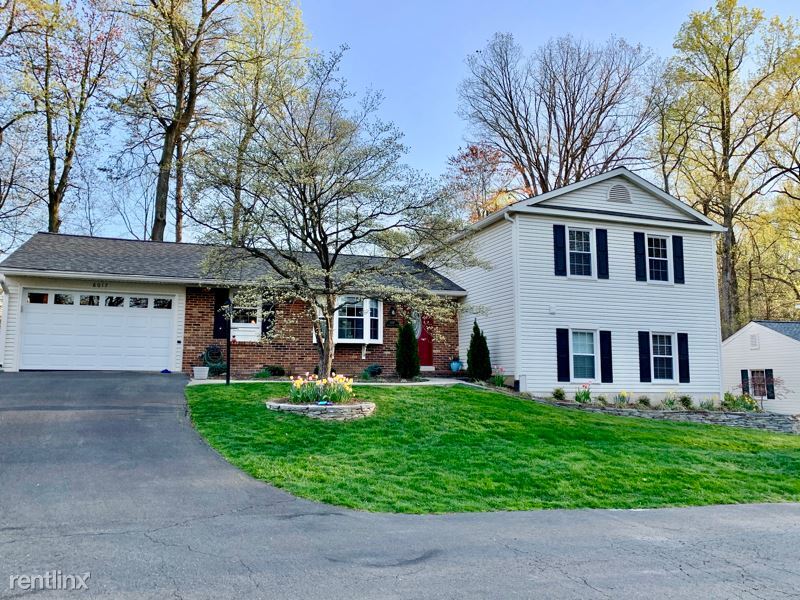 Foto principal - 4 br, 3 bath House - 6017 Lincolnwood Ct