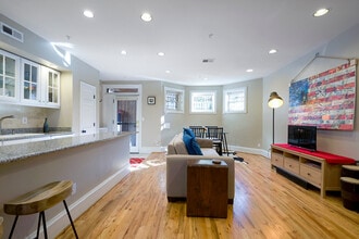 Building Photo - 1738 19th St NW