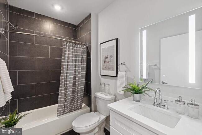 Foto del edificio - 1330 S Patton St