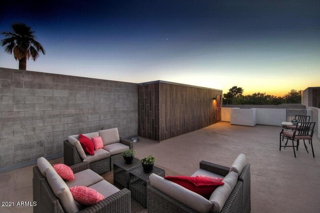 Building Photo - 4700 N 40th St