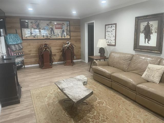 Building Photo - 590 N Harbin Dr