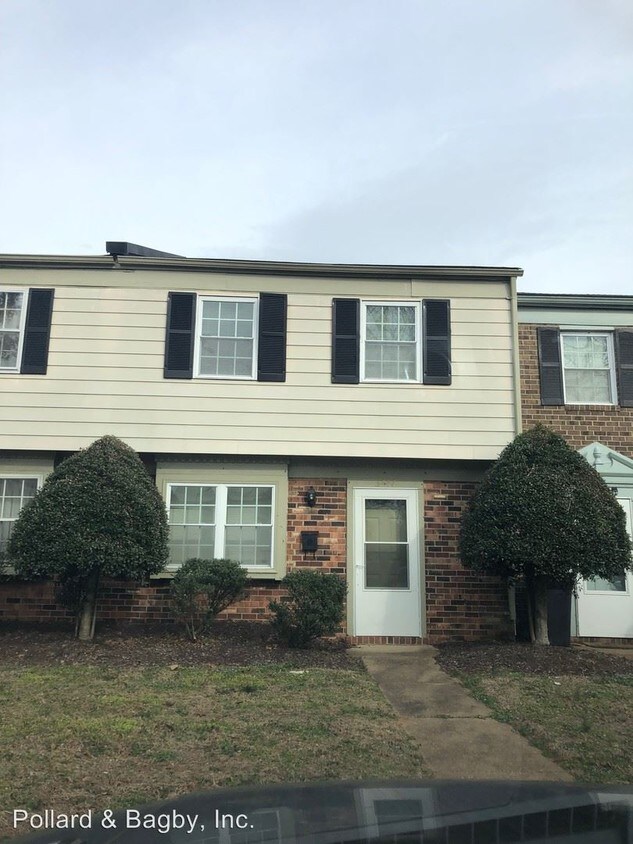 Foto principal - 3 br, 1.5 bath House - 3244 Hunters Mill Cir.