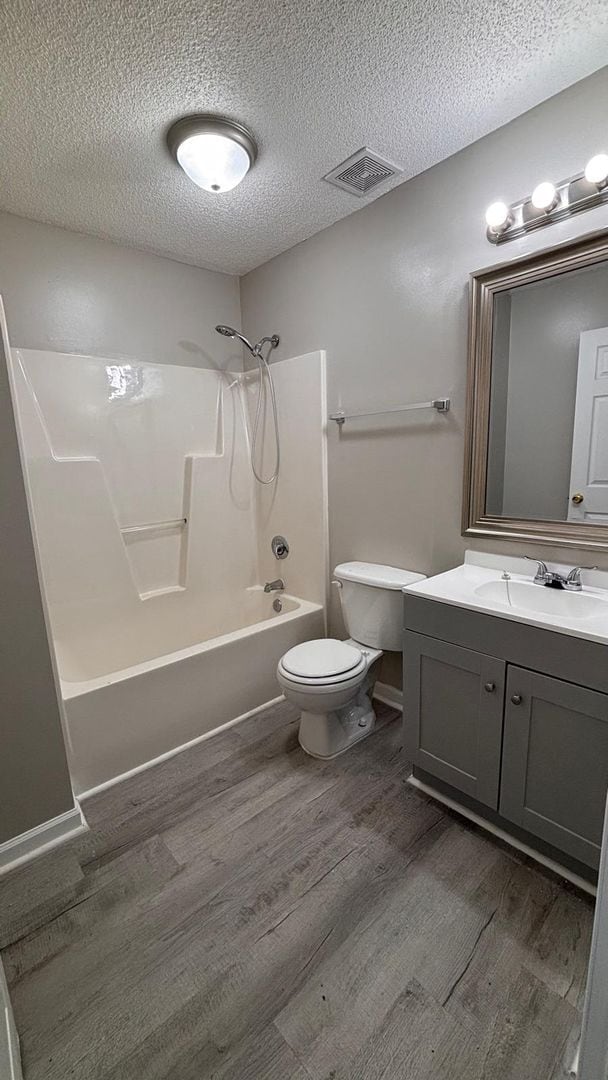 Building Photo - NOW AVAILABLE – 2-Bedroom, 2-Bath Home in Thomasville, NC