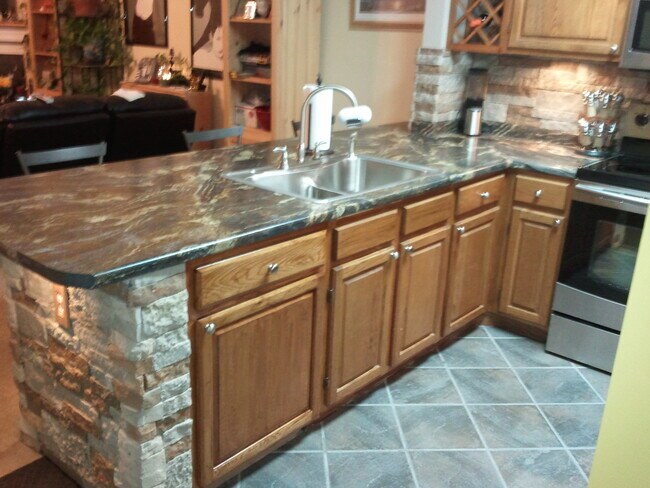 Foto del edificio - 166 River Breeze Dr