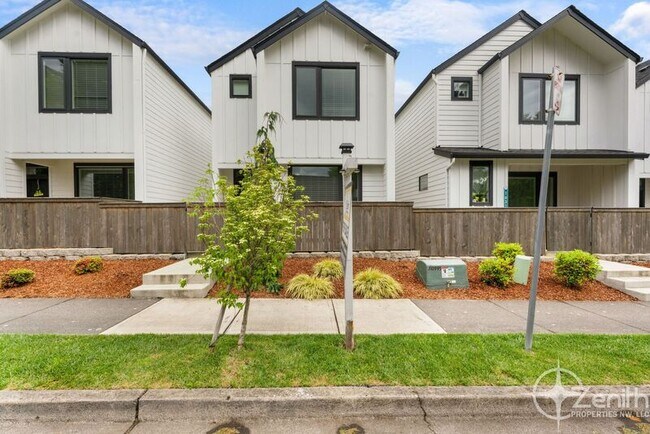 Foto del edificio - 16314 NE 20th St