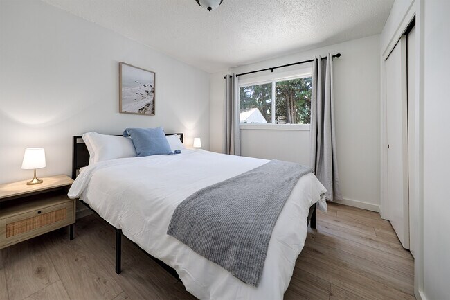 Foto del edificio - 11380 SW Greenburg Rd