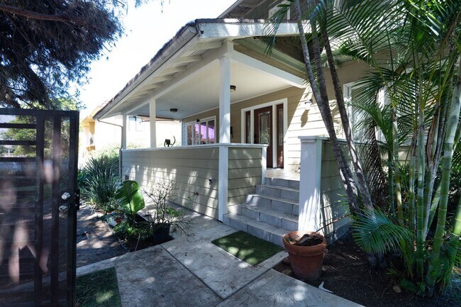 Foto del edificio - 6407 Dix St