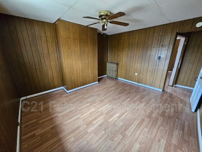 Foto del edificio - 620 Carothers Ave