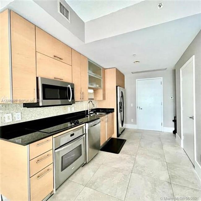 Photo - 60 SW 13th St Apartment