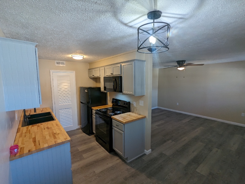 627 Blvd, Danville, VA 24540 Room for Rent in Danville, VA