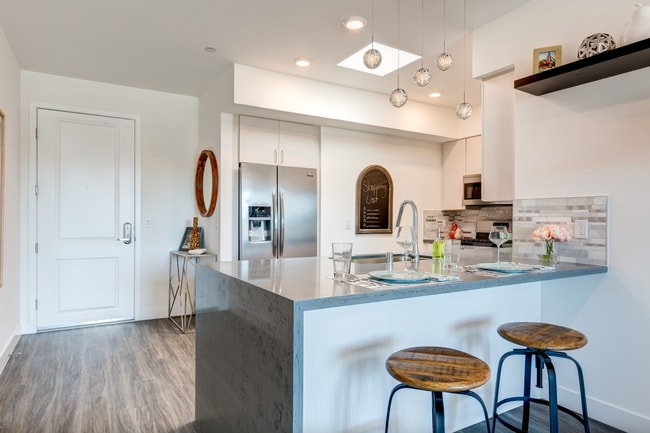 Building Photo - 5555 Bonner Ave. North Hollywood, CA 91601