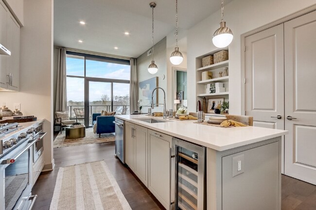 Foto del edificio - 105 W Paces Ferry Rd NW