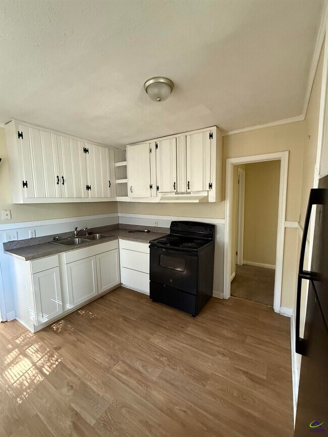 Foto del edificio - 3222 W Mary Dr