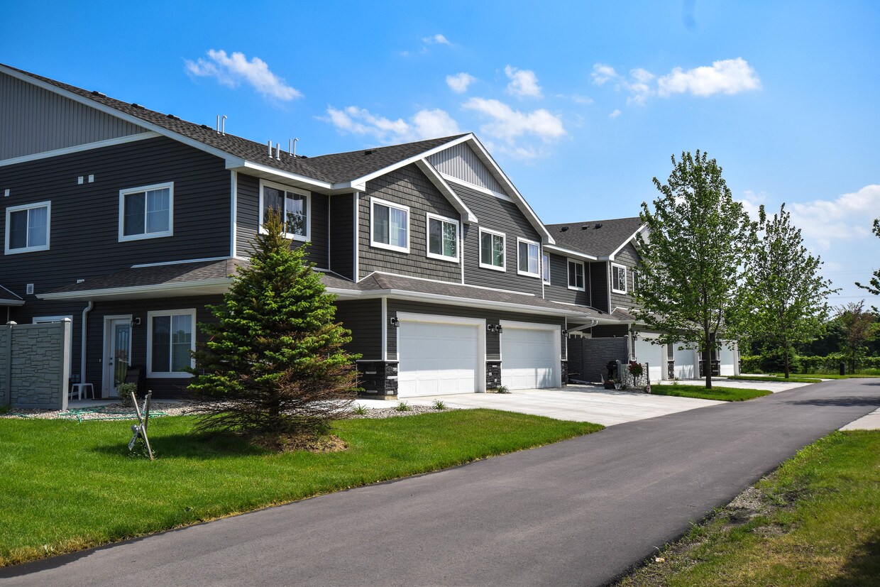 Fox Run Townhomes Townhomes for Rent Mankato, MN