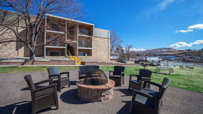 Fox Hill Apartments Rentals - Golden, CO | Apartments.com