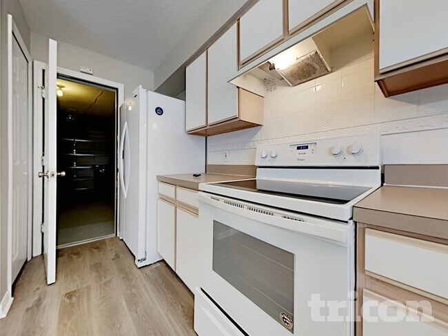 Building Photo - 13239 Prestwick Dr
