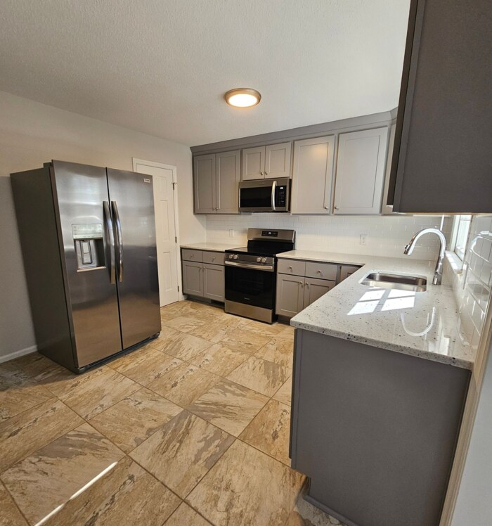 Foto del edificio - 8312 Bells Lake Rd