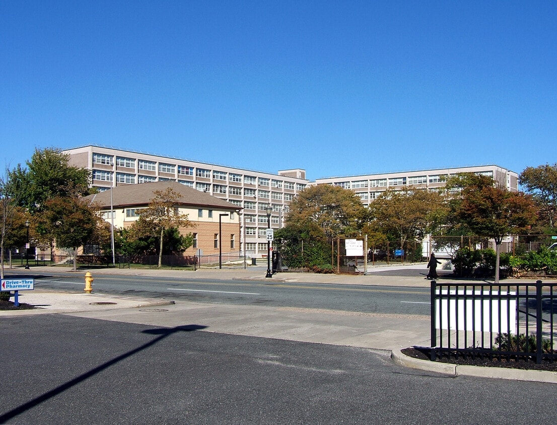 View from the southwest - Altman Terrace