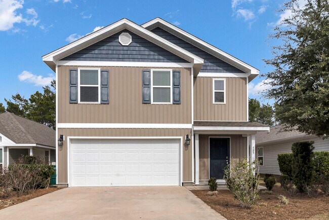 Building Photo - 585 Earl Godwin Rd