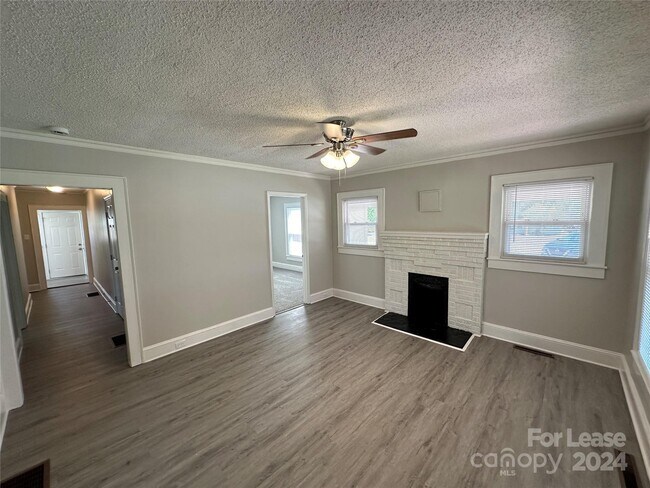 Foto del edificio - 1103 Jackson St