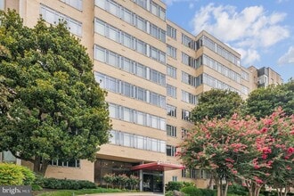 Building Photo - 1711 Massachusetts Ave NW