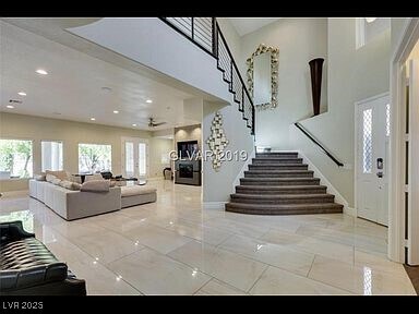 Foto del edificio - 2609 Sun Reef Rd