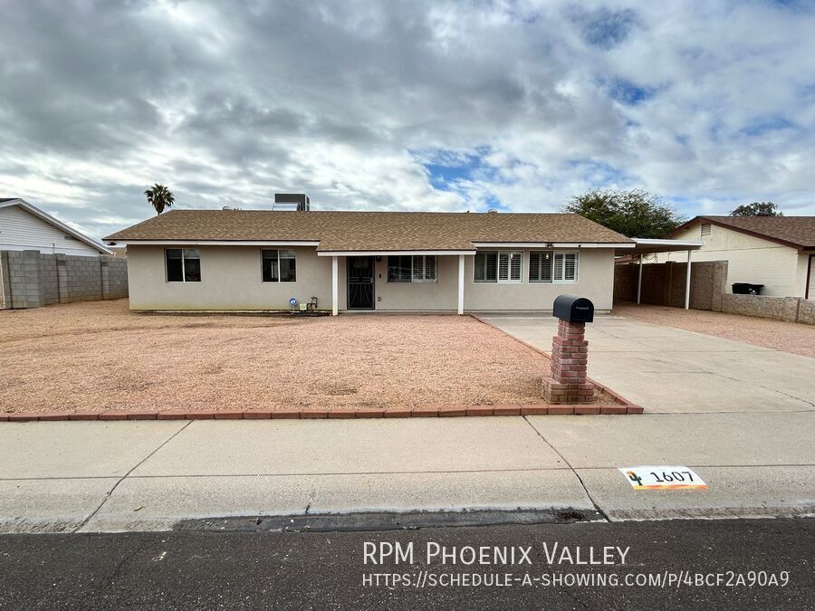 Foto principal - 1607 W Rosemonte Dr