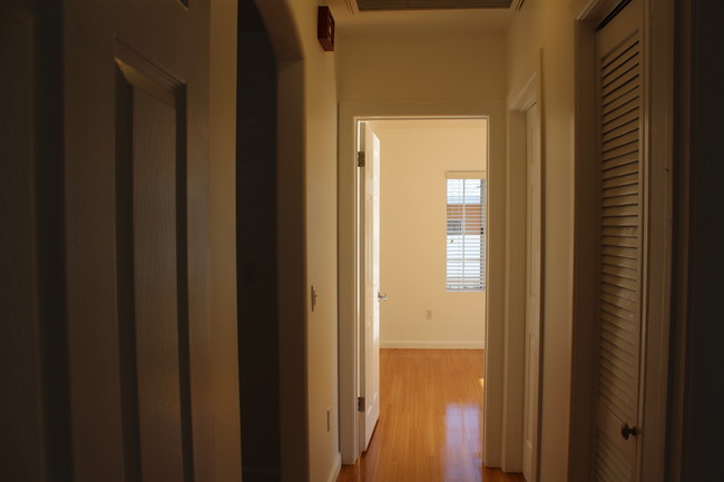Foto del edificio - 5424 Colfax Ave