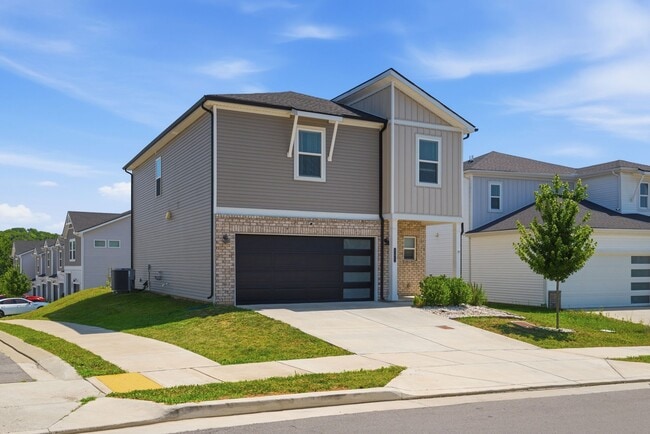 Photo - 4371 Skyridge Dr (Nashville, TN) House