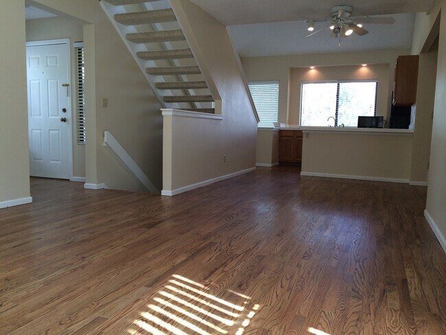 4015 F Autumn Heights Drive - 4015 F Autumn Heights Drive Apartment