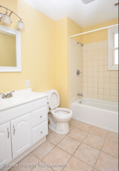 Building Photo - 5 br, 2 bath House - 415 Asher Street