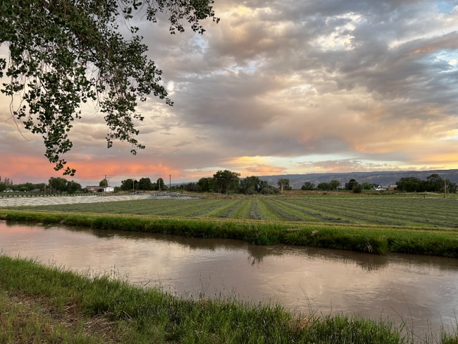 Foto del edificio - 911-924 24 Rd