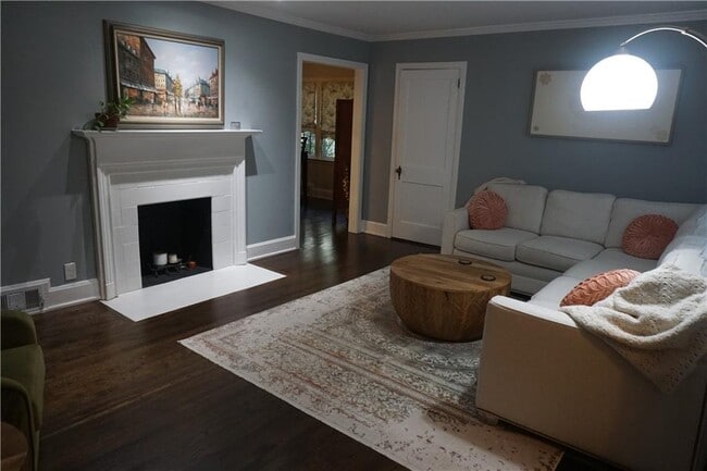 Foto del edificio - 2210 Lenox Rd NE