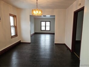 Building Photo - 1037 Walden Ave